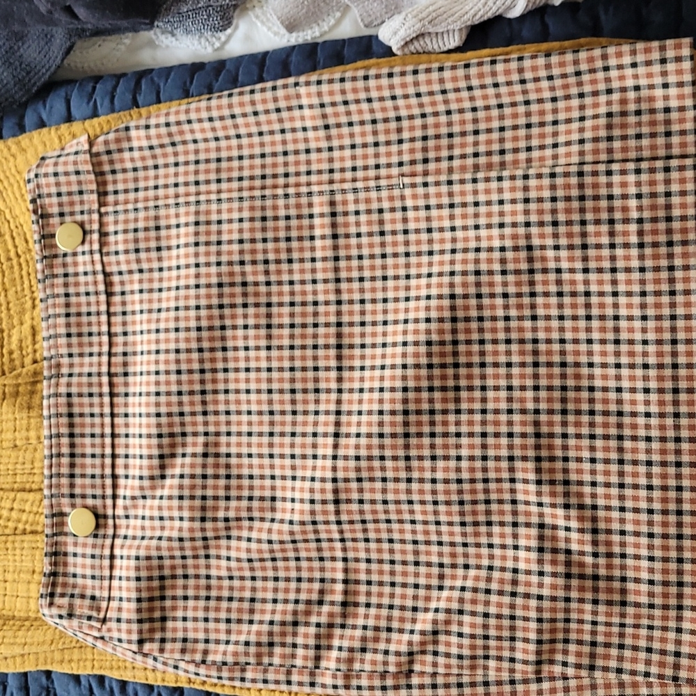 Ann Taylor 0 Petite plain skirt